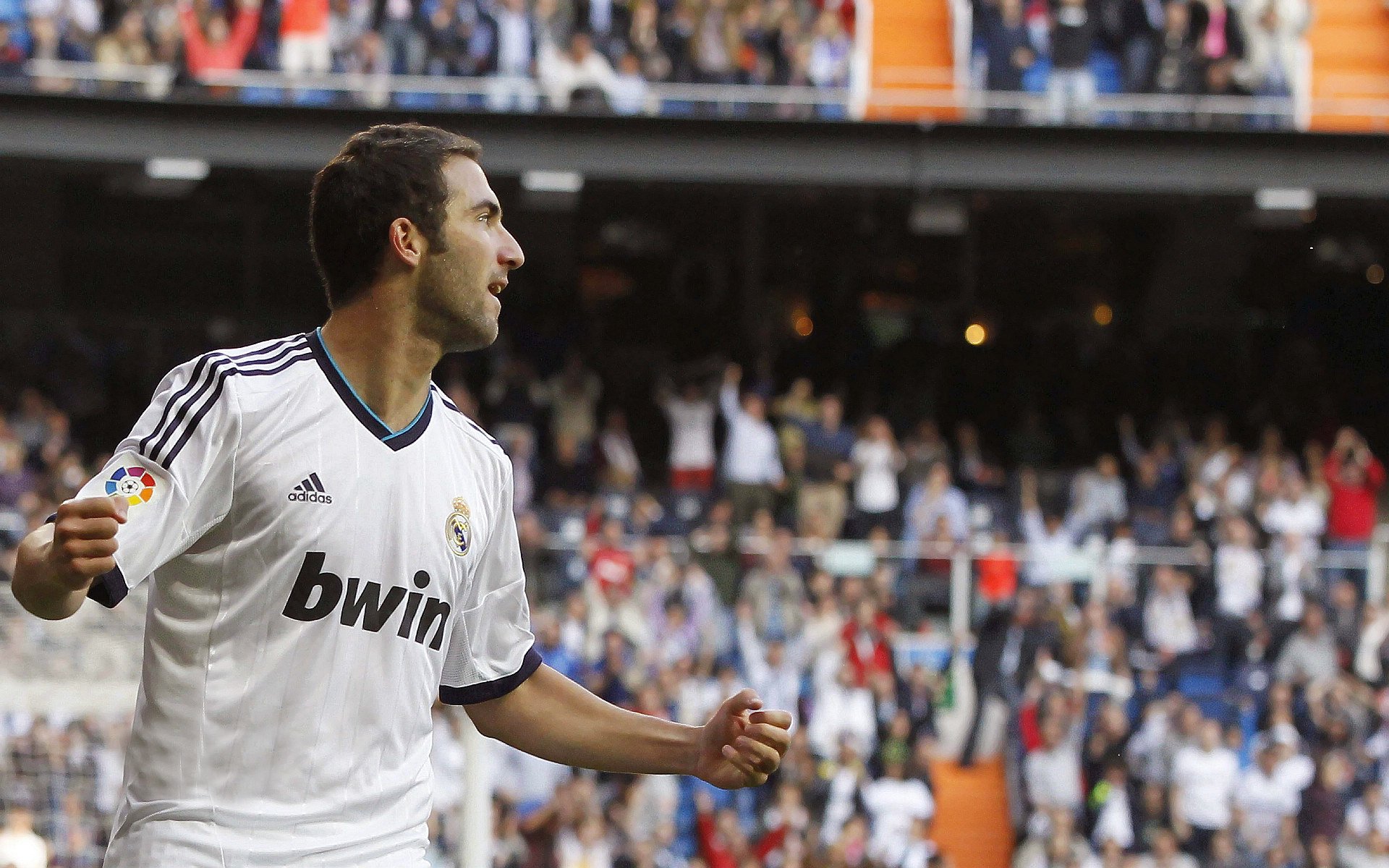 末节之王！米切尔独砍19分接管比赛，浙江队轻取篮网迎三连胜