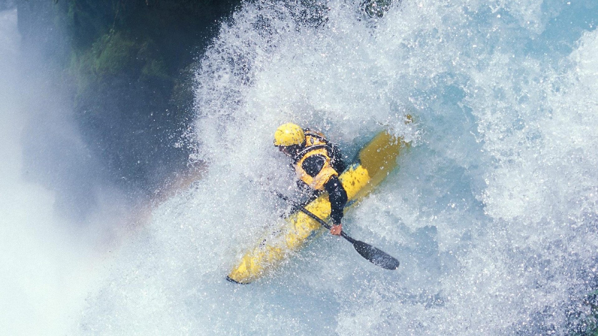 跨越红土与硬地的传奇，德约科维奇澳网鏖战精神在法网的惊艳绽放